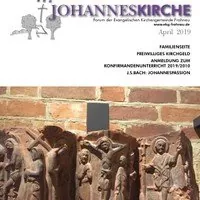 Kirchenpublikation: religiöse Steinmetzarbeit.